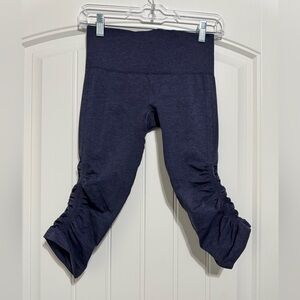 Lululemon In The Flow Crop II in Heathered Deep Navy